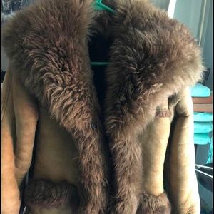 Woman’s fur winter coat for sell size 6